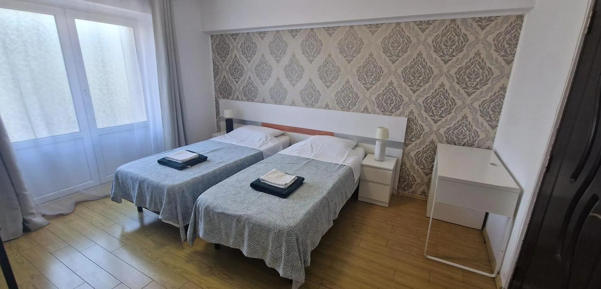 Domum Universitate Dalles - Intercontinental Bucarest Appartement