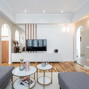  Apartment Old Town Bucharest, Lovely 2 Bedrooms