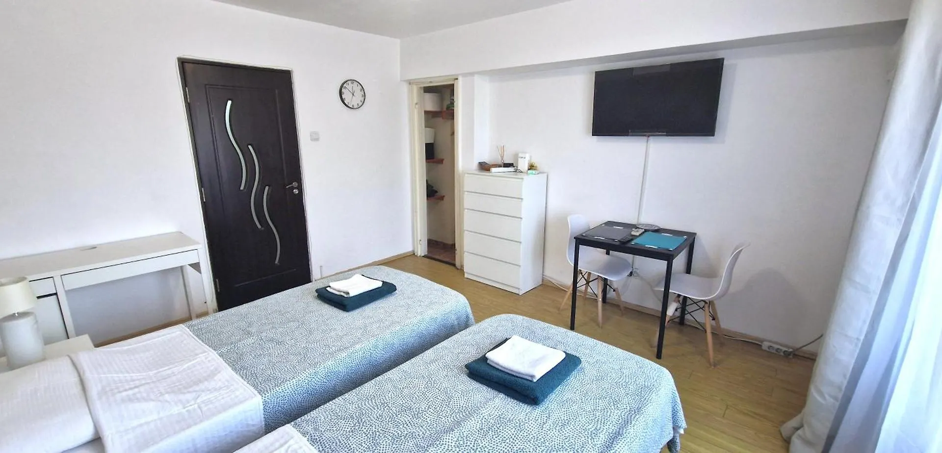 Domum Universitate Dalles - Intercontinental Bucharest